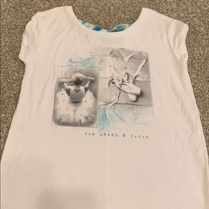 Girls dance t shirt